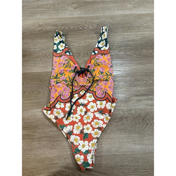 NEW! Agua Bendita Priscilla One Piece Swimsuit Floral Multi Color Medium - Picture 1 of 4
